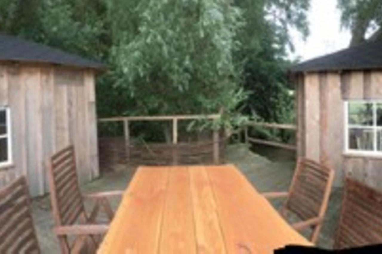 Treehouse B&B Rabjerg Ngoại thất bức ảnh